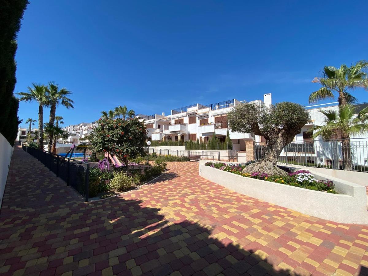 Impresionante Piso De Planta Baja Cerca Al Mar Apartment Torrevieja Exterior photo
