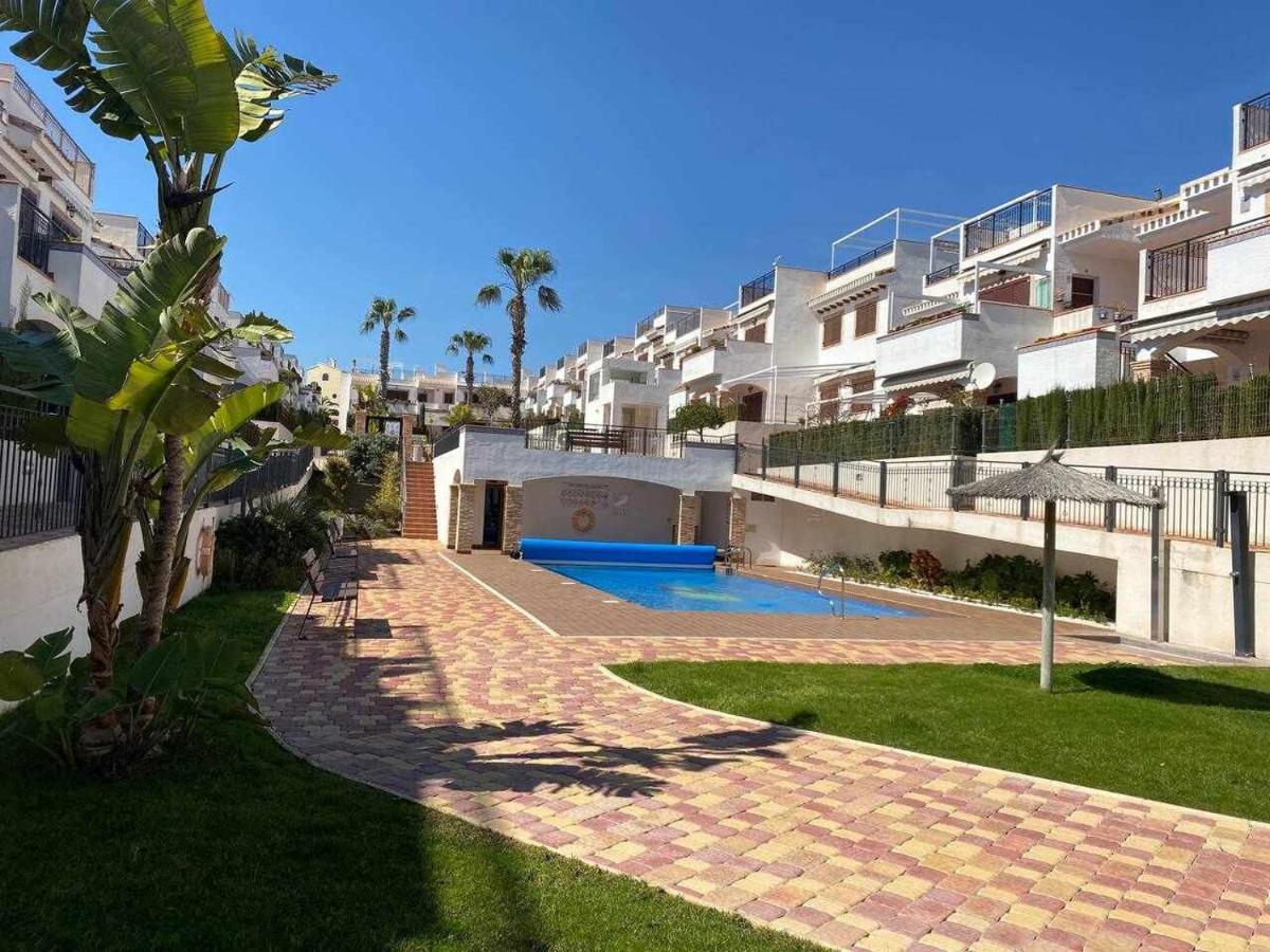Impresionante Piso De Planta Baja Cerca Al Mar Apartment Torrevieja Exterior photo
